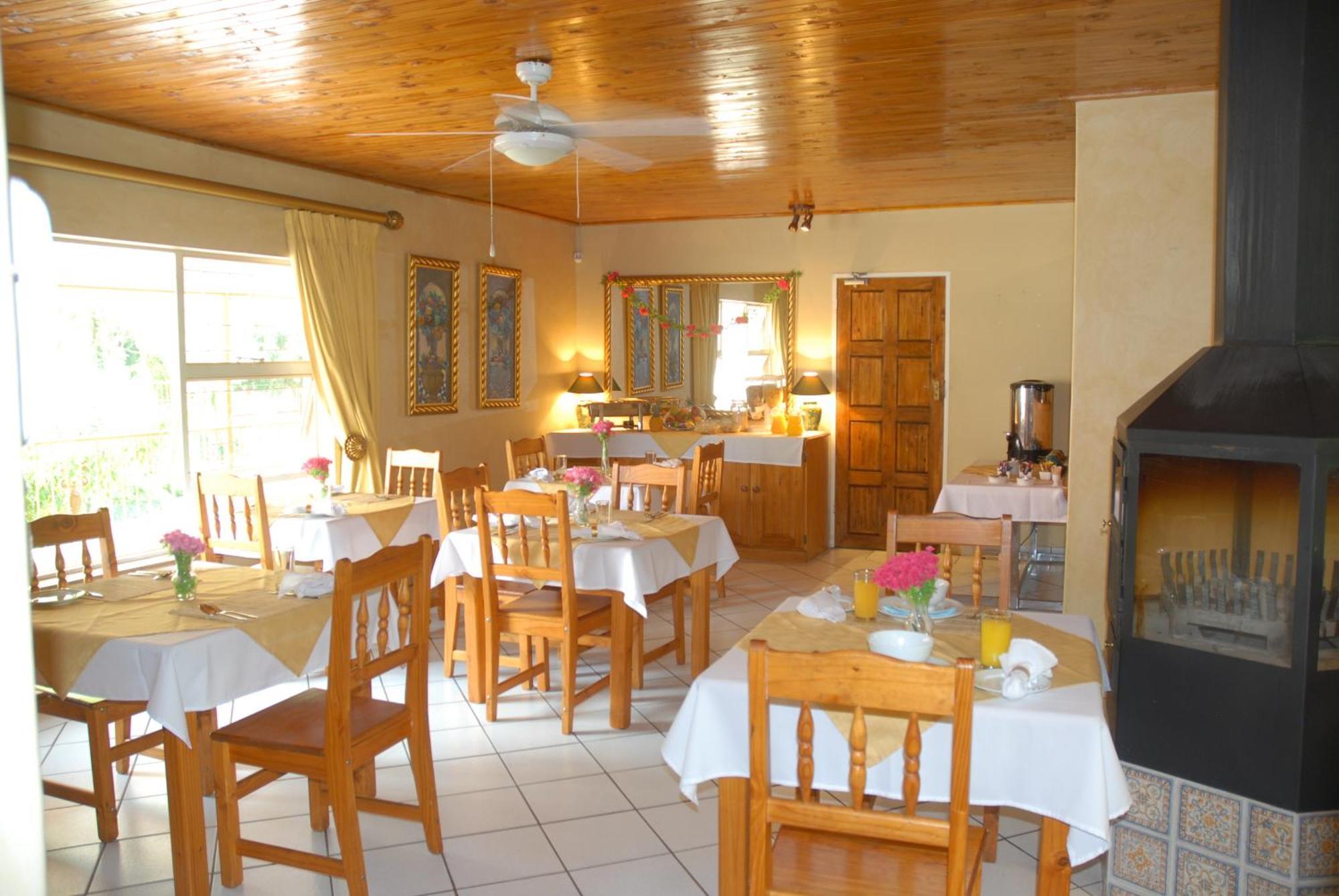 Purple Olive Guest House Претория Екстериор снимка